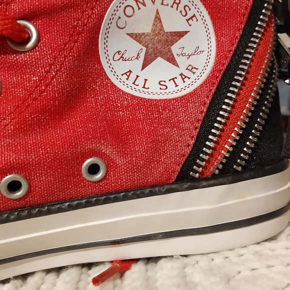 Authentic Converse Women's Size 6.5 - Picture 9 of 10